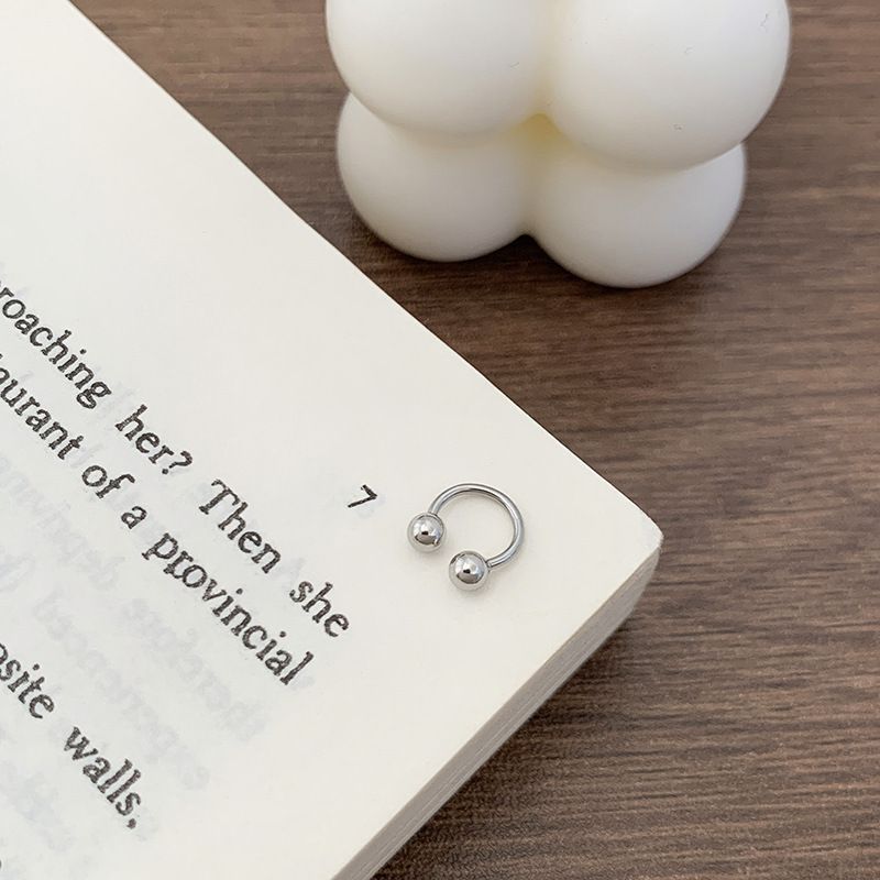 Piercing 'U-Shape' Minimal