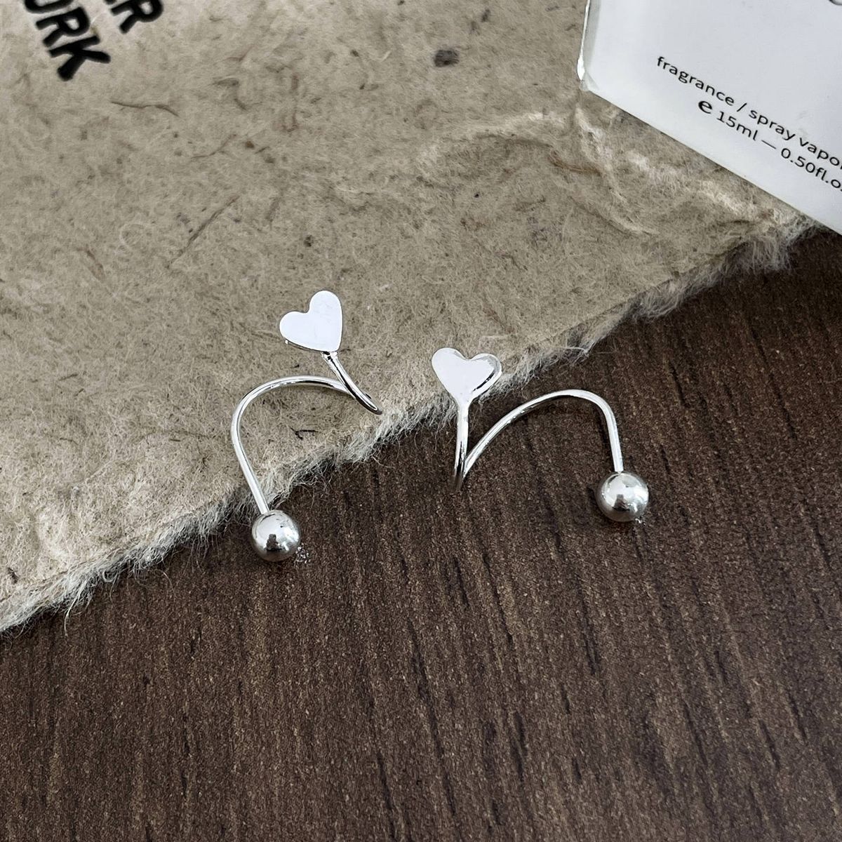 Aros 'Romance' Heart Studs por Mayor — Cod OE607202